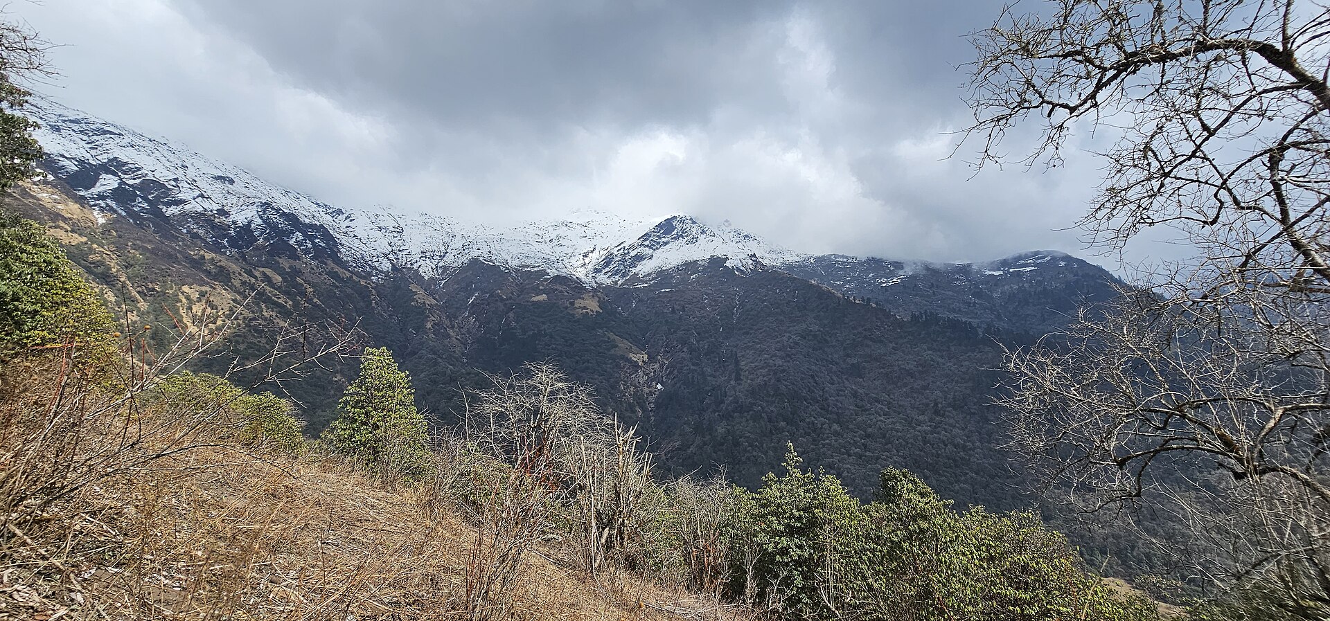 Khopra Ridge with Annapurna South and Dhaulagiri views